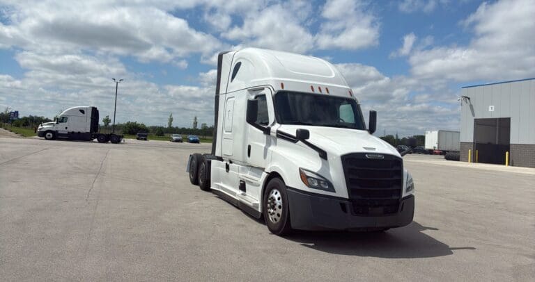 IMG_787644843